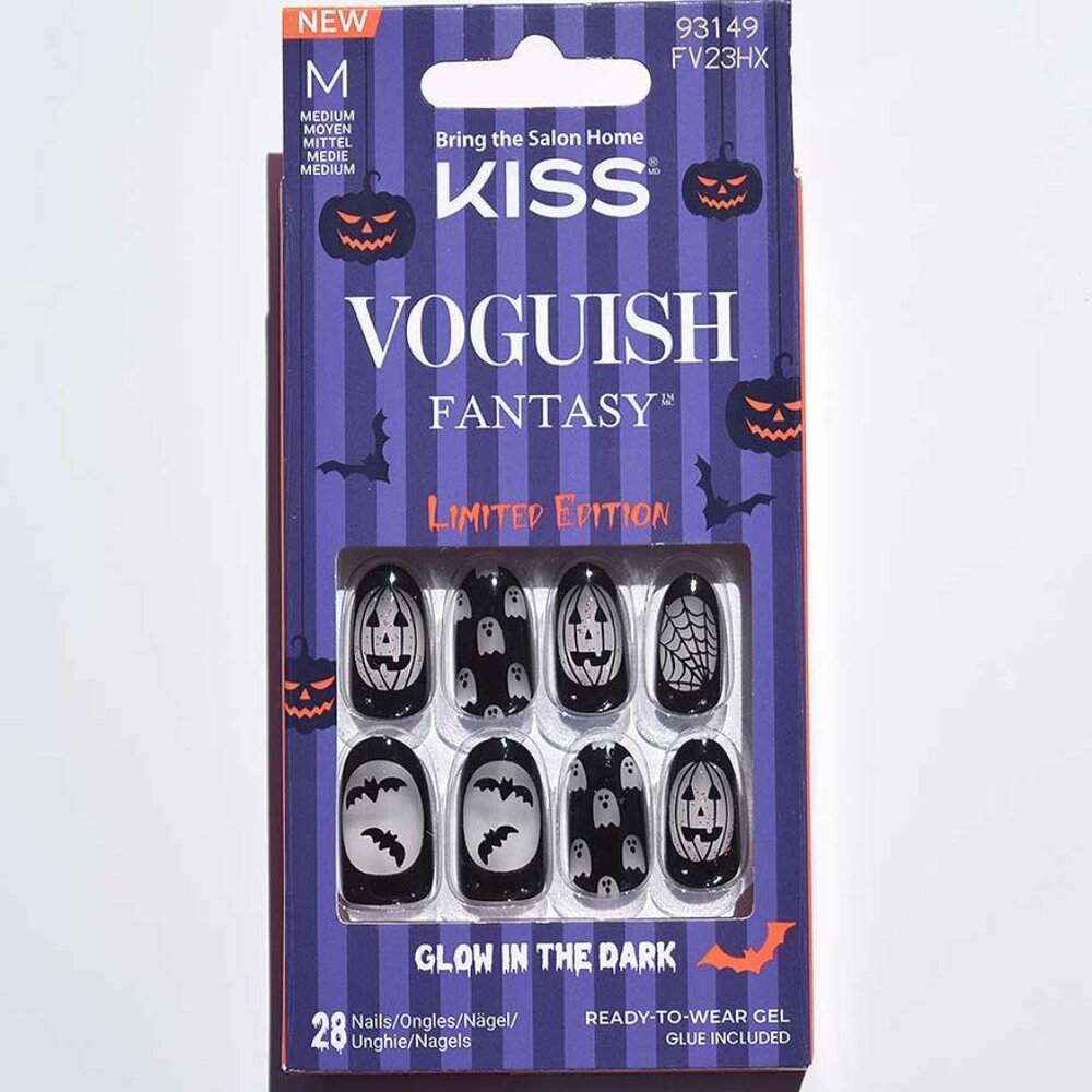 Kiss Voguish Fantasy Glow-In-The-Dark Halloween Nails - The Nightmares